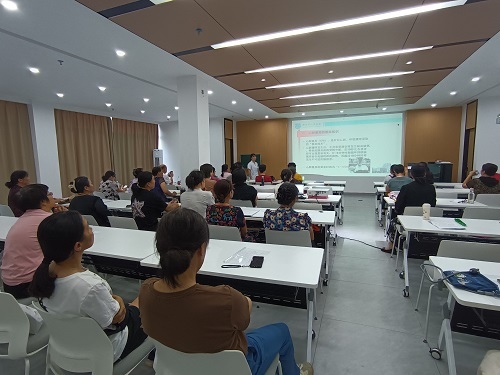 2025年9月16日下午前茅社区开展“人人学急救 急救为人人”主题宣传活动3.jpg